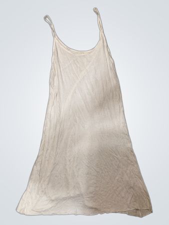 Weißes Spaghettiträgerkleid