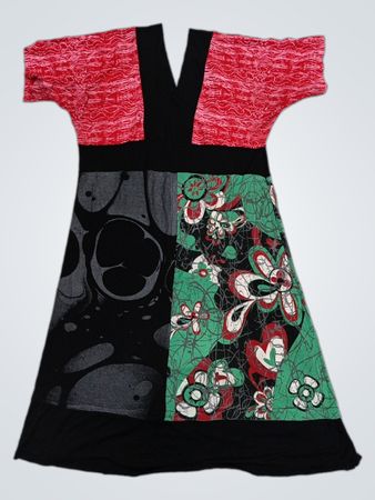 Patchwork-Kleid mit floralem und abstraktem Druck