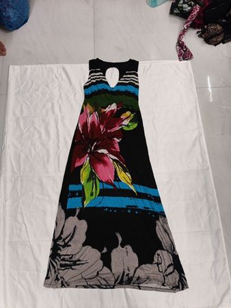 Maxikleid mit Blumenmuster