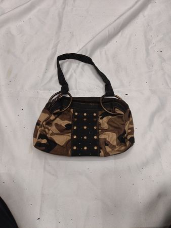 Camouflage-Stiftetasche