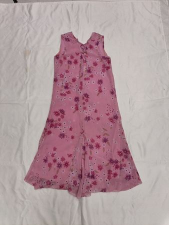 Kleines Herz Rosa Blumenkleid