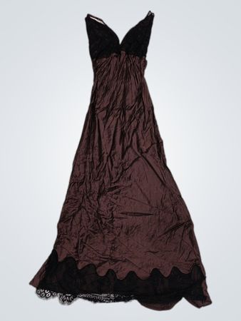 VICOLO Braun Spitzenbesetztes Maxikleid