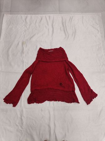 Rois'n McCarthy Celtic Designs Roter Pullover