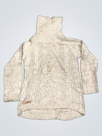 Grauer Rollkragenpullover