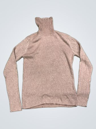 Der limitierte gerippte Rollkragenpullover