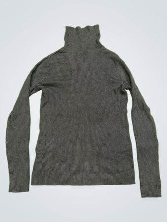 Dunkelblauer gerippter Rollkragenpullover