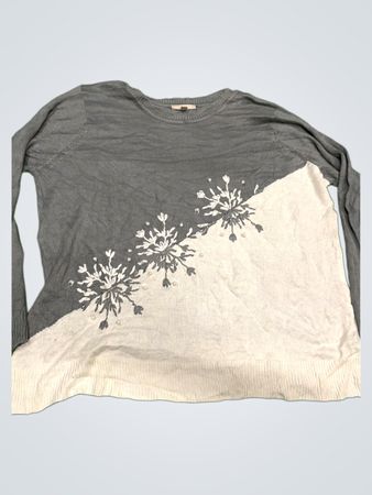 Frau Innen Grau und Weiß Schneeflocken Pullover
