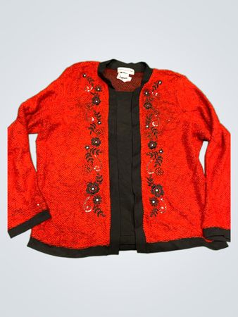 Cathy Daniels roter strukturierter Cardigan mit schwarzem Besatz und floralen Verzierungen