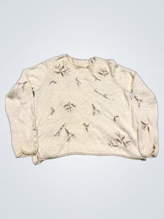 Cremefarbener Pullover mit floralem Stickerei