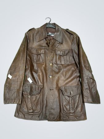 Braune Lederjacke