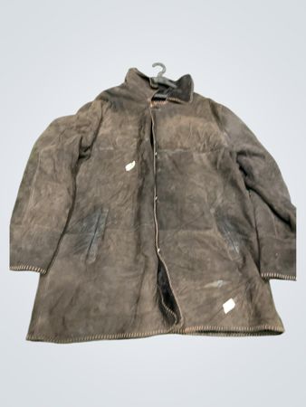 Braune Wildlederjacke mit Lammfellfutter