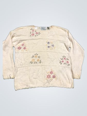 Cremefarbenes gesticktes Blumenoberteil