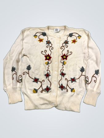 MADELEINE bestickte Strickjacke