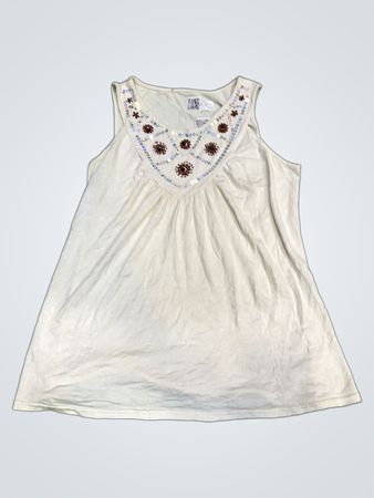 Cremefarbenes Tanktop mit verziertem Ausschnitt