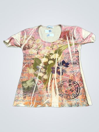 Julie Guerlande T-Shirt mit floralem und Poststempel-Druck