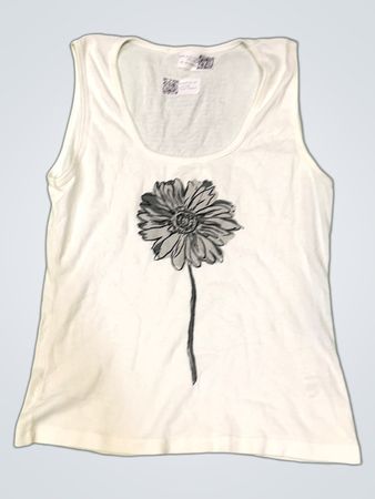 Weißes Tanktop mit Blumenmotiv und Text