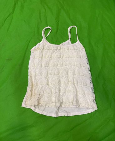 Amisu Weißes Spitzen-Cami-Top