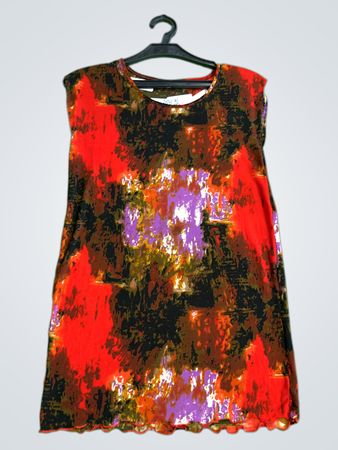 Ärmelloses Kleid mit abstraktem Druck