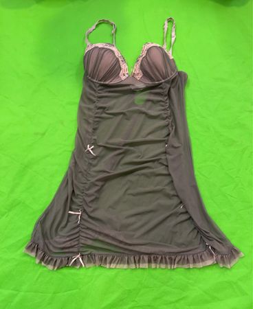 Durchsichtiger Babydoll mit Rüschen und Schleifen