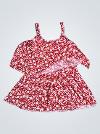 Rotes Blumenmusterkleid