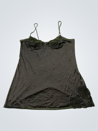 Schwarzes Spitzensaum-Hemd