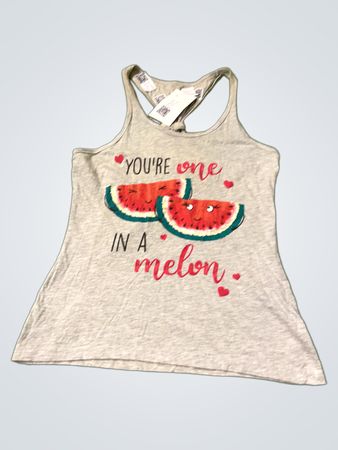 Du bist eins in einem Melonen-Top