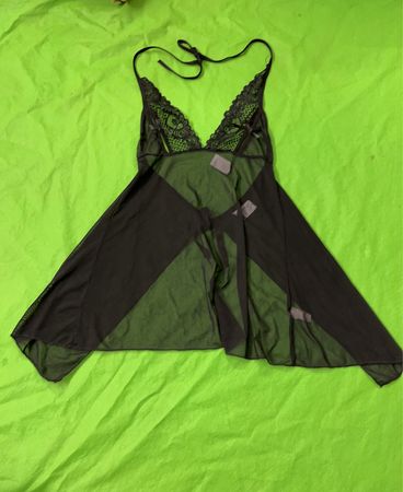 Schwarze Babydoll-Unterwäsche mit Spitzenbesatz