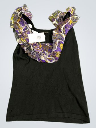YU-KA Schwarzes Tanktop mit Rüschendruck am Dekolleté