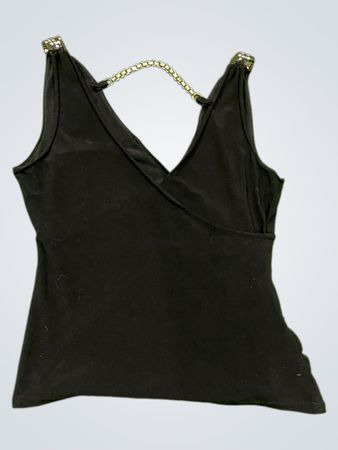 Schwarzes Tanktop mit Kettendetail