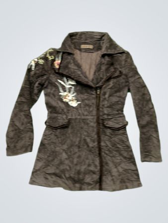 F & 2 bestickte Jacke