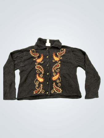 Crystal Kobe Schwarzes Paisley-Muster Knopf-Cardigan