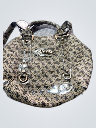 Guess Monogram Kleine Handtasche