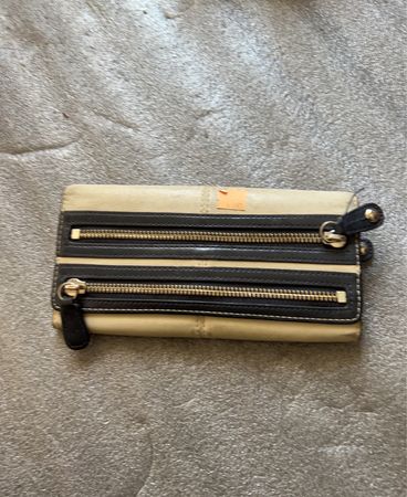 Beige Leather Zipper Wallet