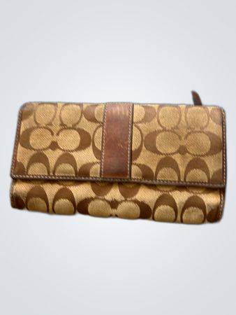 Coach Brown Leather Bifold Wallet