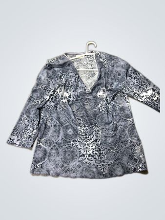 Gray Paisley Print Top