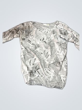 Lin DC Gray Leaf Pattern Shirt