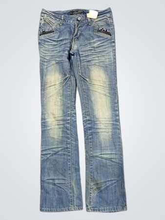 Distressed Bootcut Jeans