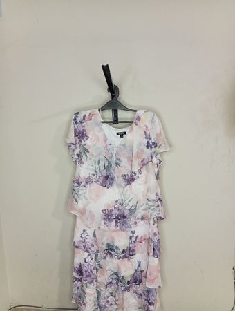 SLNY FASHIONS NEW YORK Floral Tiered Dress