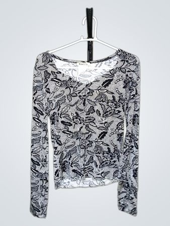 Kim & Co. Damen Schwarz- und Weiß Blumentop Longsleeve