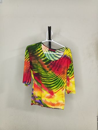 Damen Top mit abstraktem Muster
