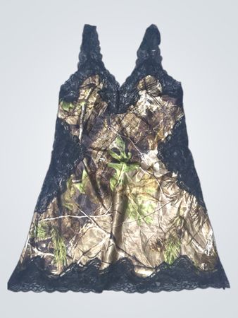 Legendäre Camouflage-Spitzenverzierung-Nachthemden