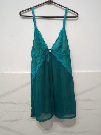 Auden Intimates Nachthemd mit Spitzenbesatz in Teal, Größe XL