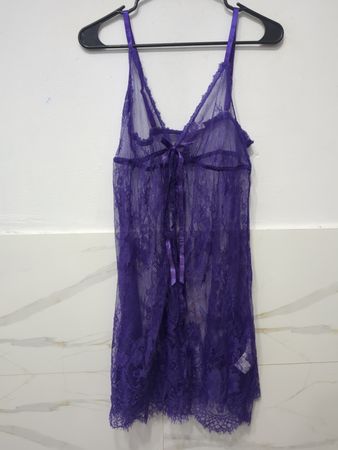 Violette Spitzen-Babydoll