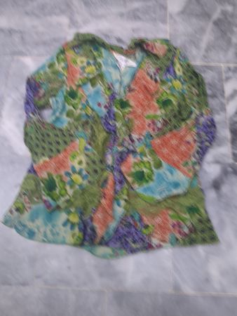 ALLISON TAYLOR Damen Bluse mit Patchwork-Floraldruck Größe M