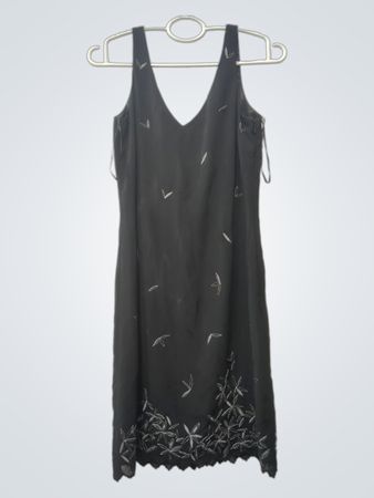 NEXT Schwarzes Midikleid mit Blumenstickerei