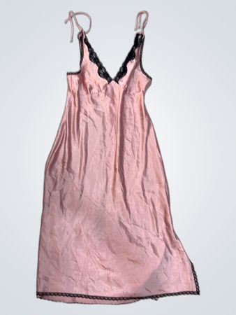 Innerste rosa Slipkleid mit Spitzenbesatz