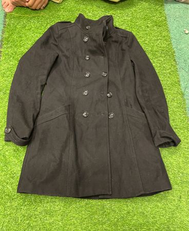 Camateu Black Coat