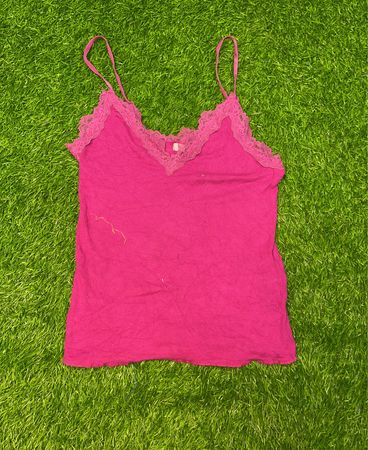 Amisu Top in satin rosa con pizzo