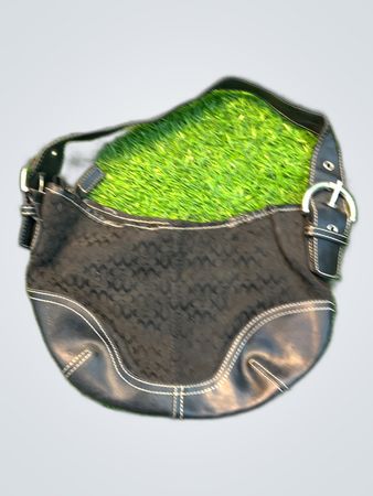 Borsa a spalla in pelle nera Coach