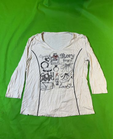 Lipstick Story Perfume Graphic T-Shirt